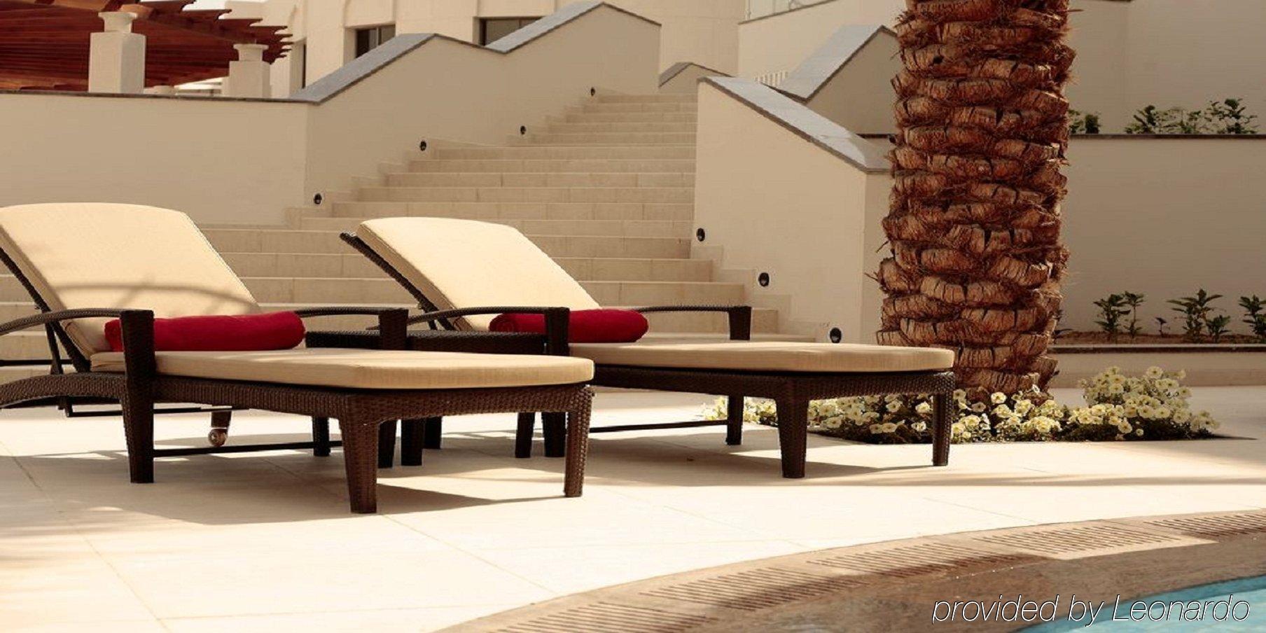 Crowne Plaza By Ihg 5* Suhar